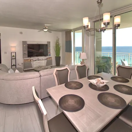 Villa Aqua 1502